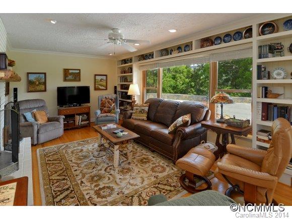 232 Buck Ridge Road Waynesville, NC 28785 - Photo 7 of 23 Gallery Image 7