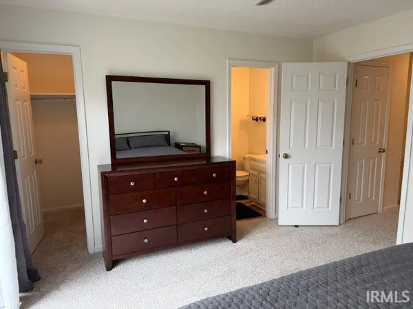 $254,900 | 9640 South Lake Ridge Drive, Bloomington, IN 47401