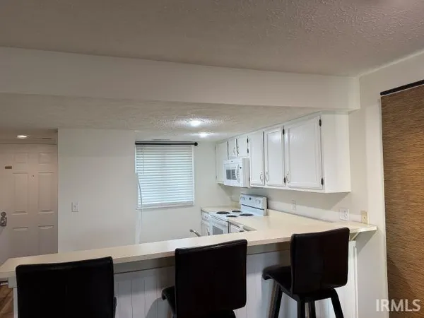 $254,900 | 9640 South Lake Ridge Drive, Bloomington, IN 47401