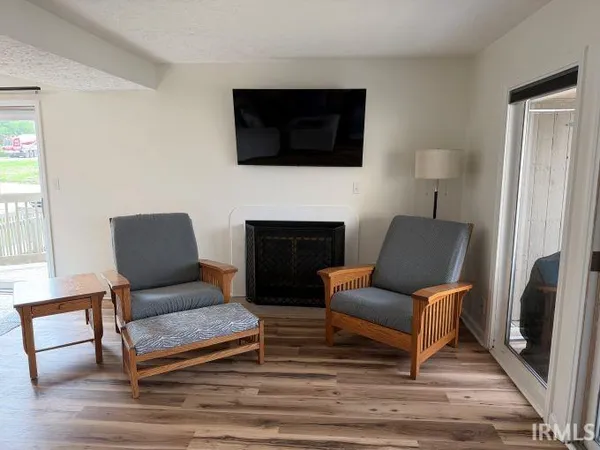 $254,900 | 9640 South Lake Ridge Drive, Bloomington, IN 47401