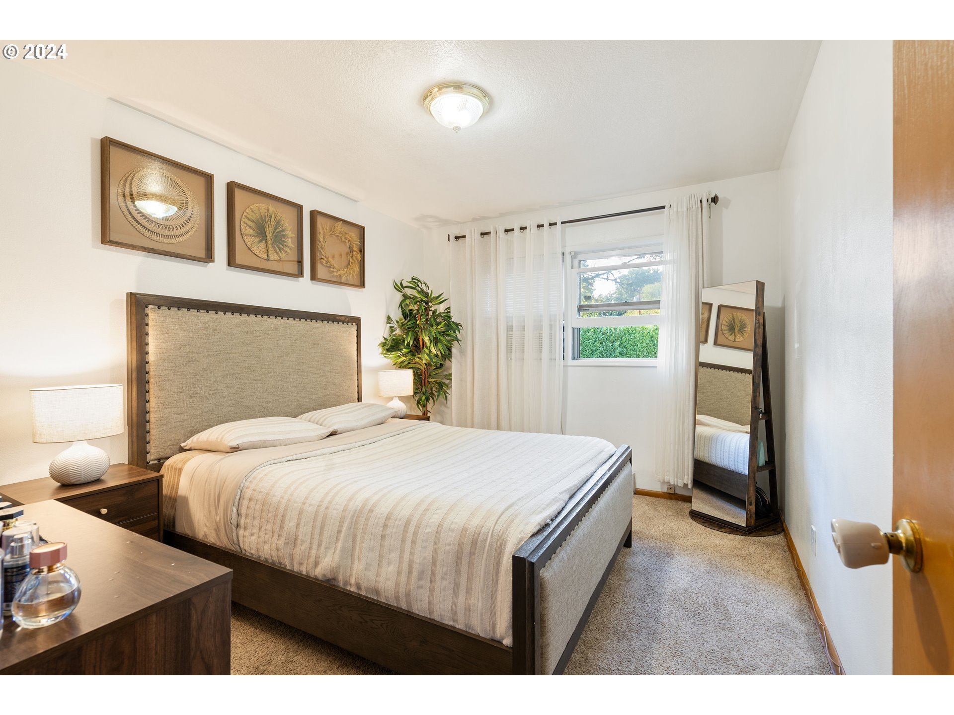 11845 Southwest 5th Street Beaverton, OR 97005 - Photo 16 of 43