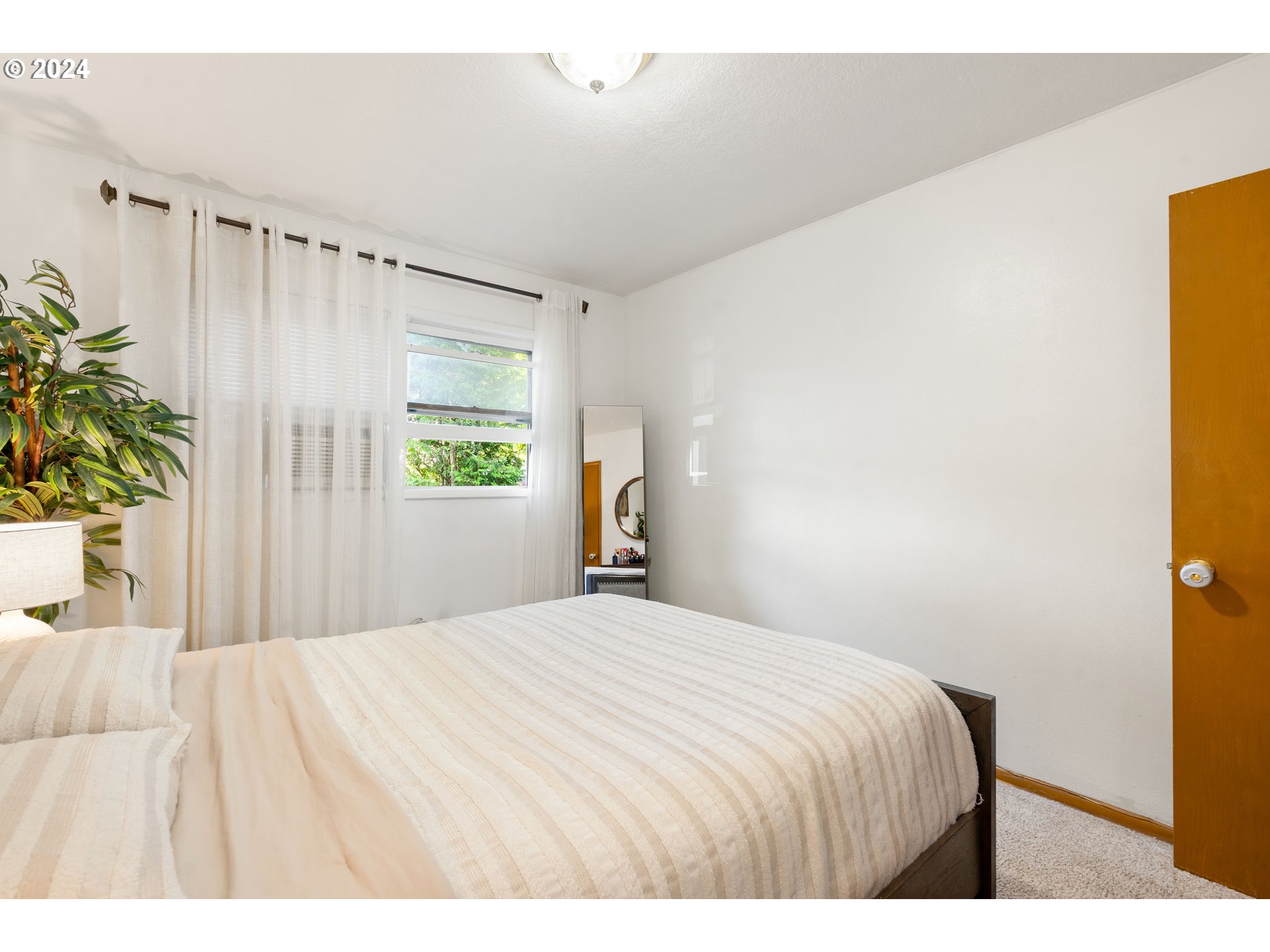 11845 Southwest 5th Street Beaverton, OR 97005 - Photo 20 of 43