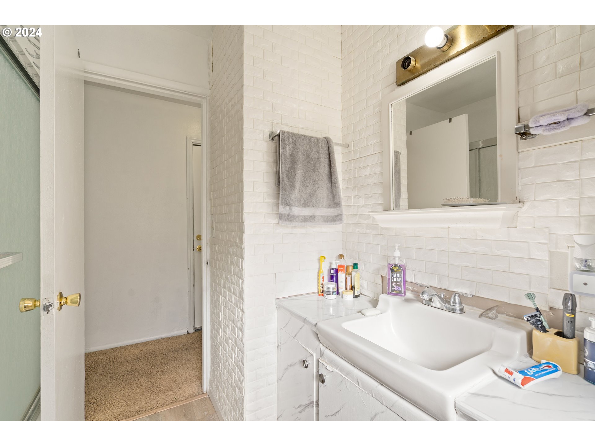 11845 Southwest 5th Street Beaverton, OR 97005 - Photo 33 of 43