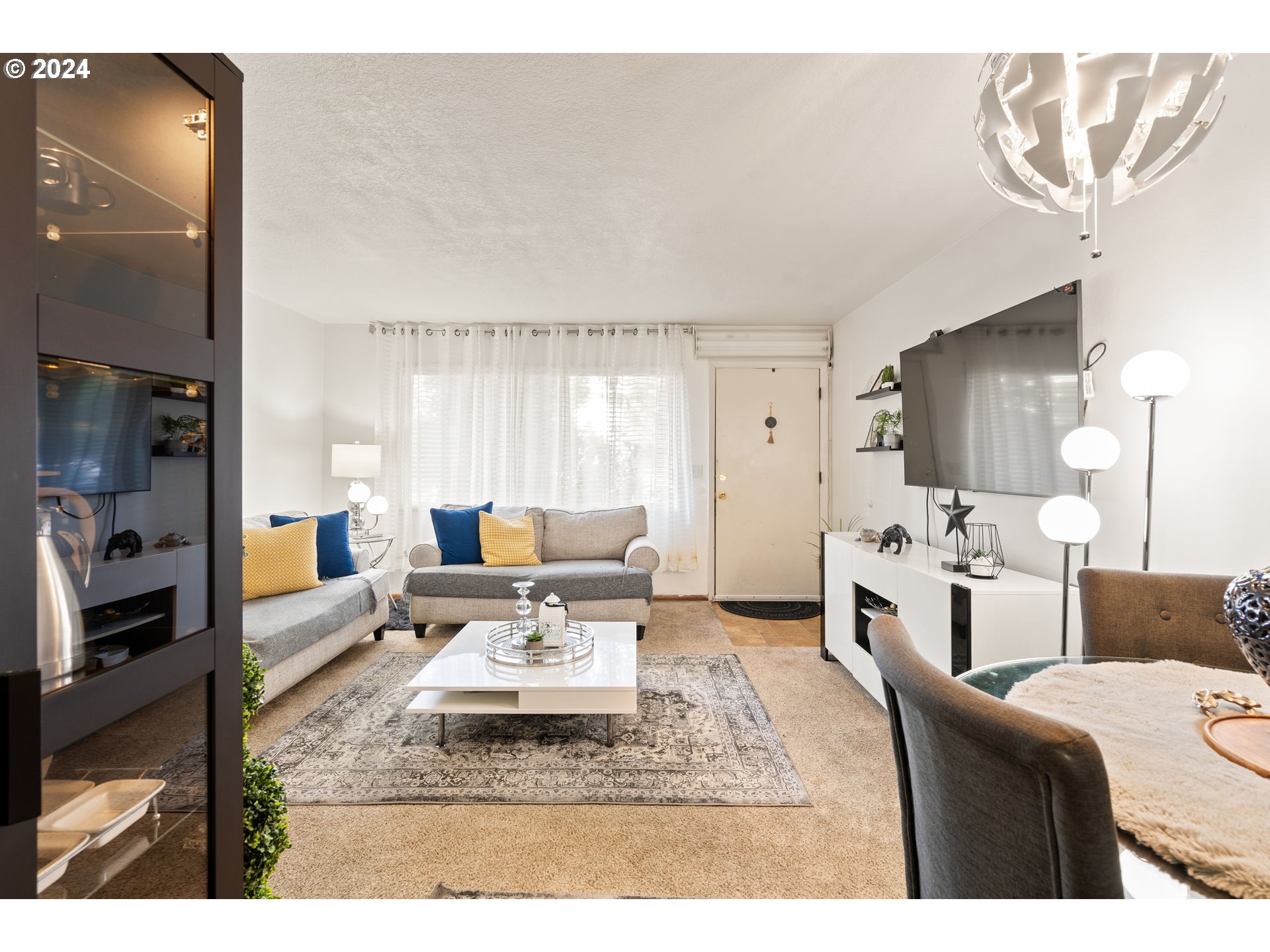 11845 Southwest 5th Street Beaverton, OR 97005 - Photo 8 of 43