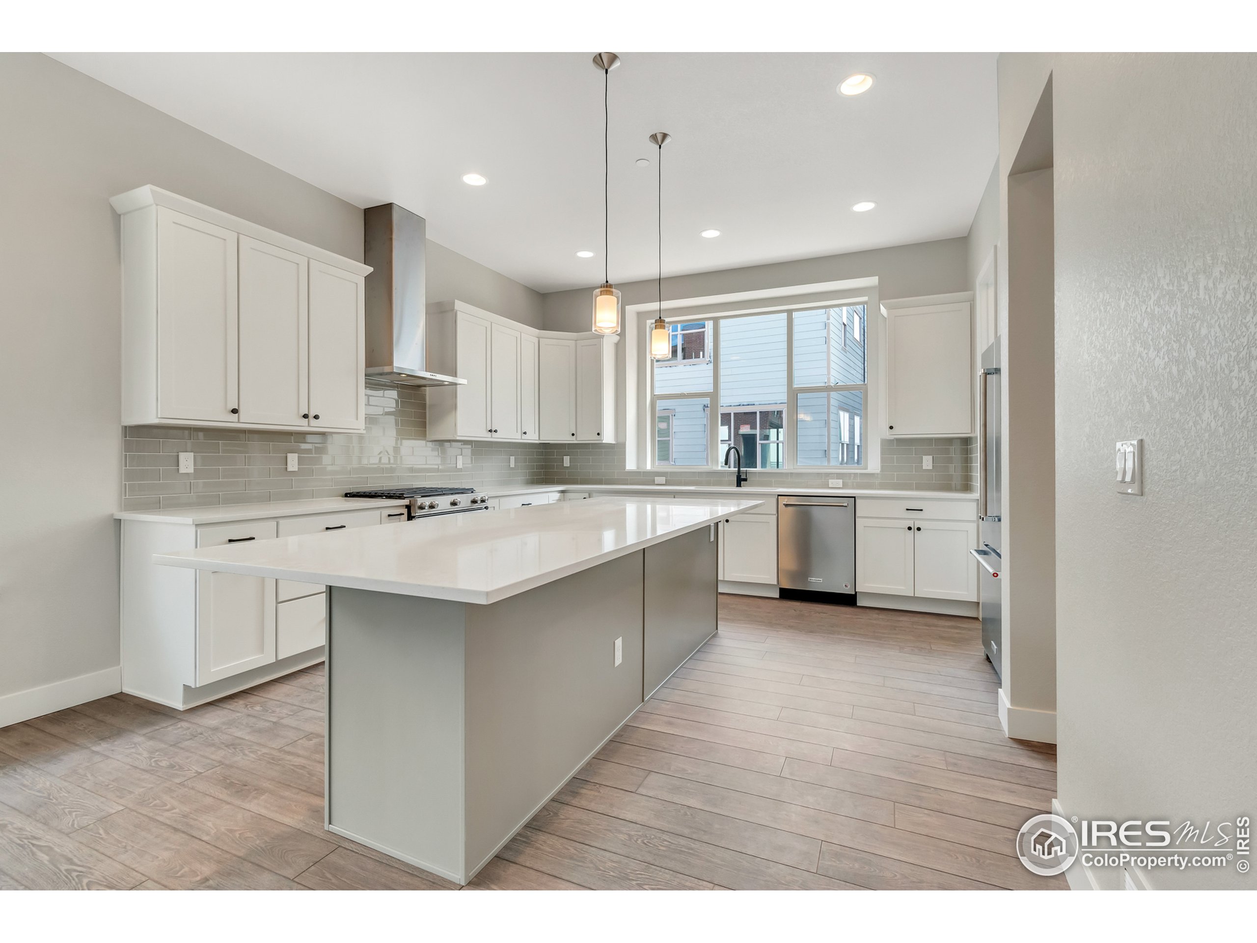 522 Meridian Lane Superior, CO 80027 - Photo 4 of 16