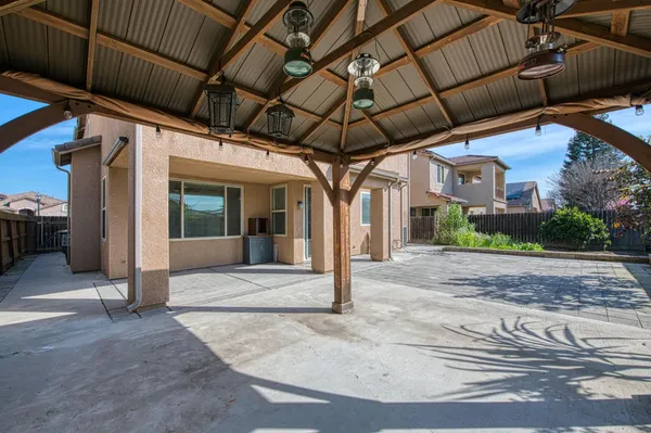 $739,000 | 1407 East Via Marbella Drive, Fresno, CA 93730