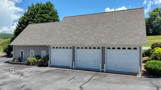 $800,000 | 2267 Eastgate Drive, Hiawassee, GA 30546