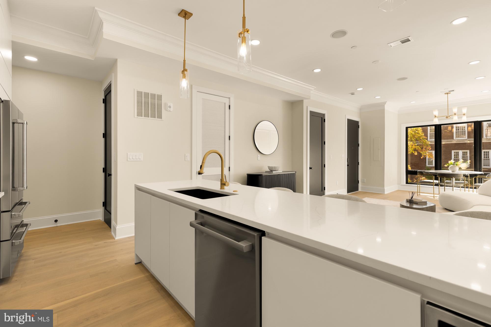 733 Euclid Street Northwest, Unit 204 Washington, DC 20001 - Photo 14 of 34