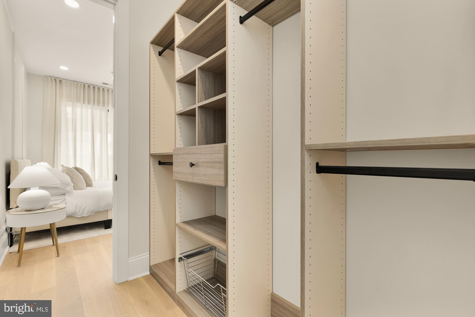 733 Euclid Street Northwest, Unit 204 Washington, DC 20001 - Photo 24 of 34