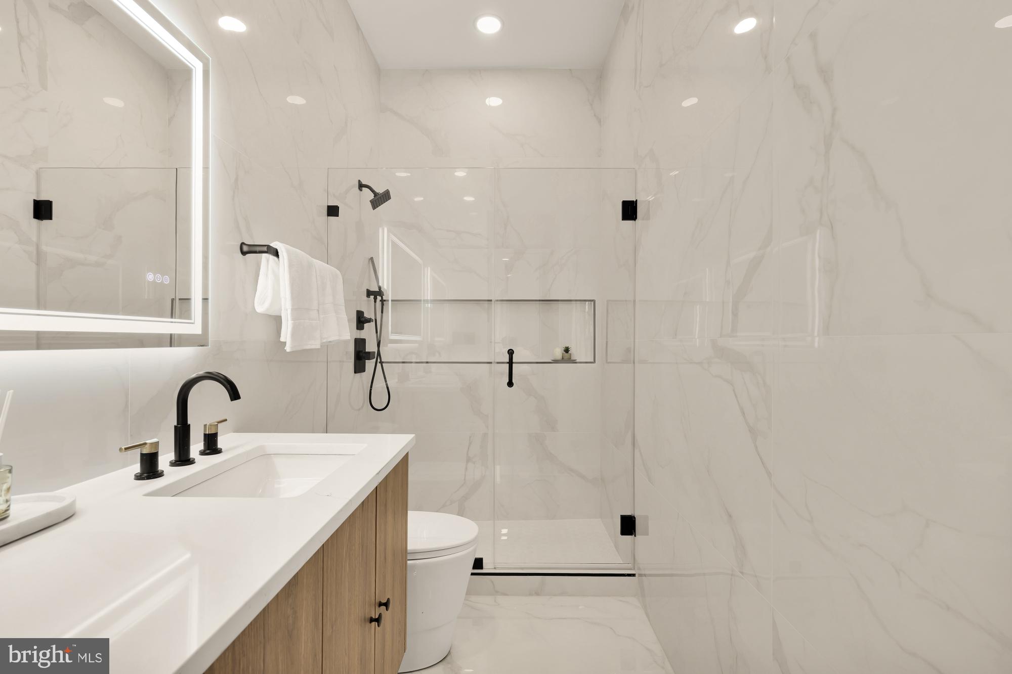 733 Euclid Street Northwest, Unit 204 Washington, DC 20001 - Photo 26 of 34