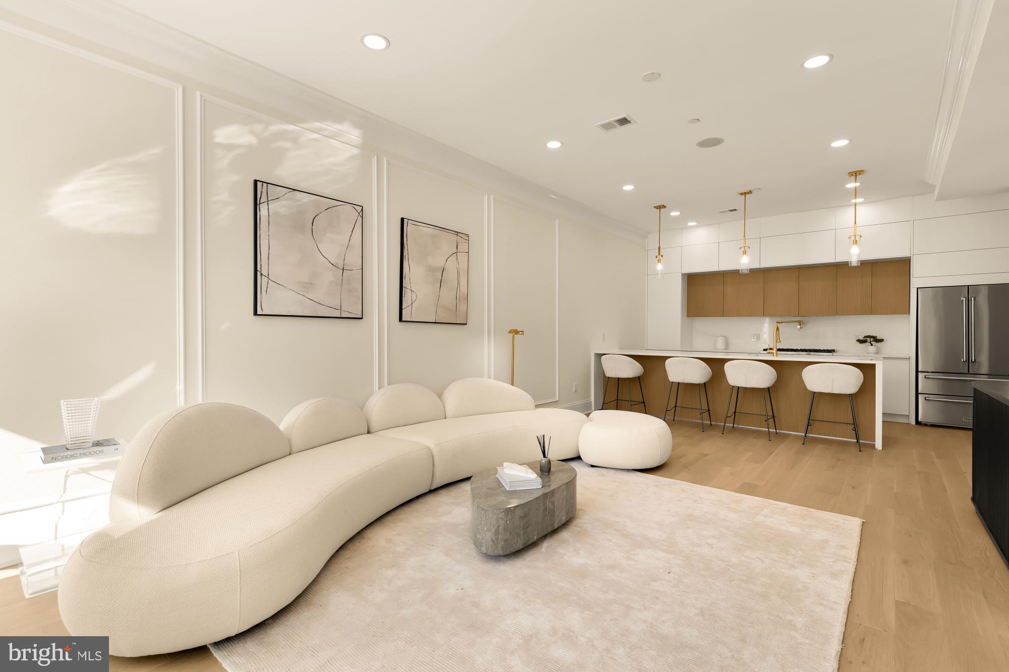 733 Euclid Street Northwest, Unit 204 Washington, DC 20001 - Photo 3 of 34