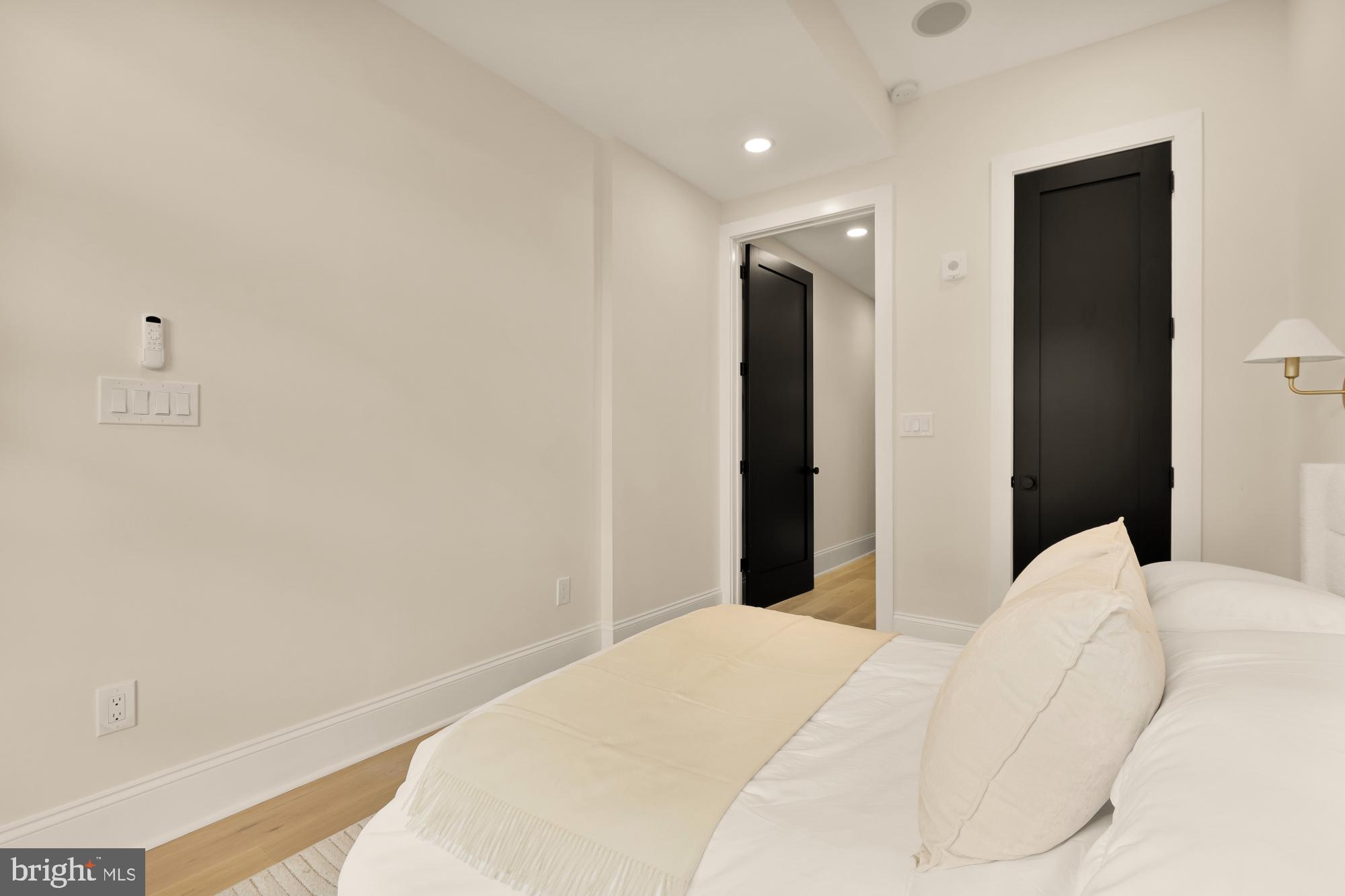 733 Euclid Street Northwest, Unit 204 Washington, DC 20001 - Photo 31 of 34