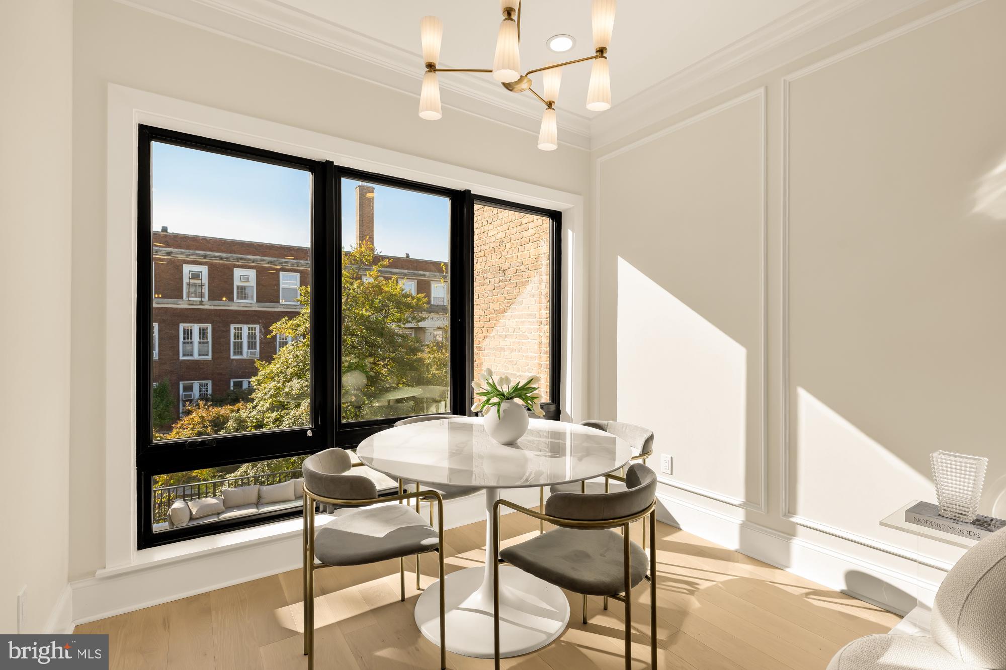 733 Euclid Street Northwest, Unit 204 Washington, DC 20001 - Photo 7 of 34