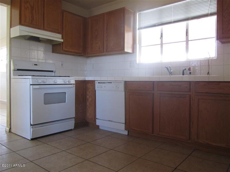2421 West Osborn Road Phoenix, AZ 85015 - Photo 5 of 14 kitchen 2
