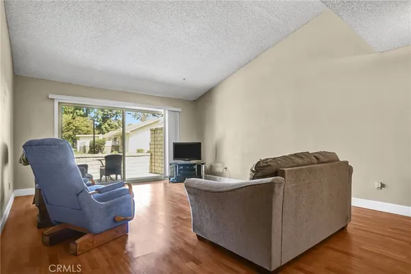 $499,000 | 25124 Village 25, Camarillo, CA 93012