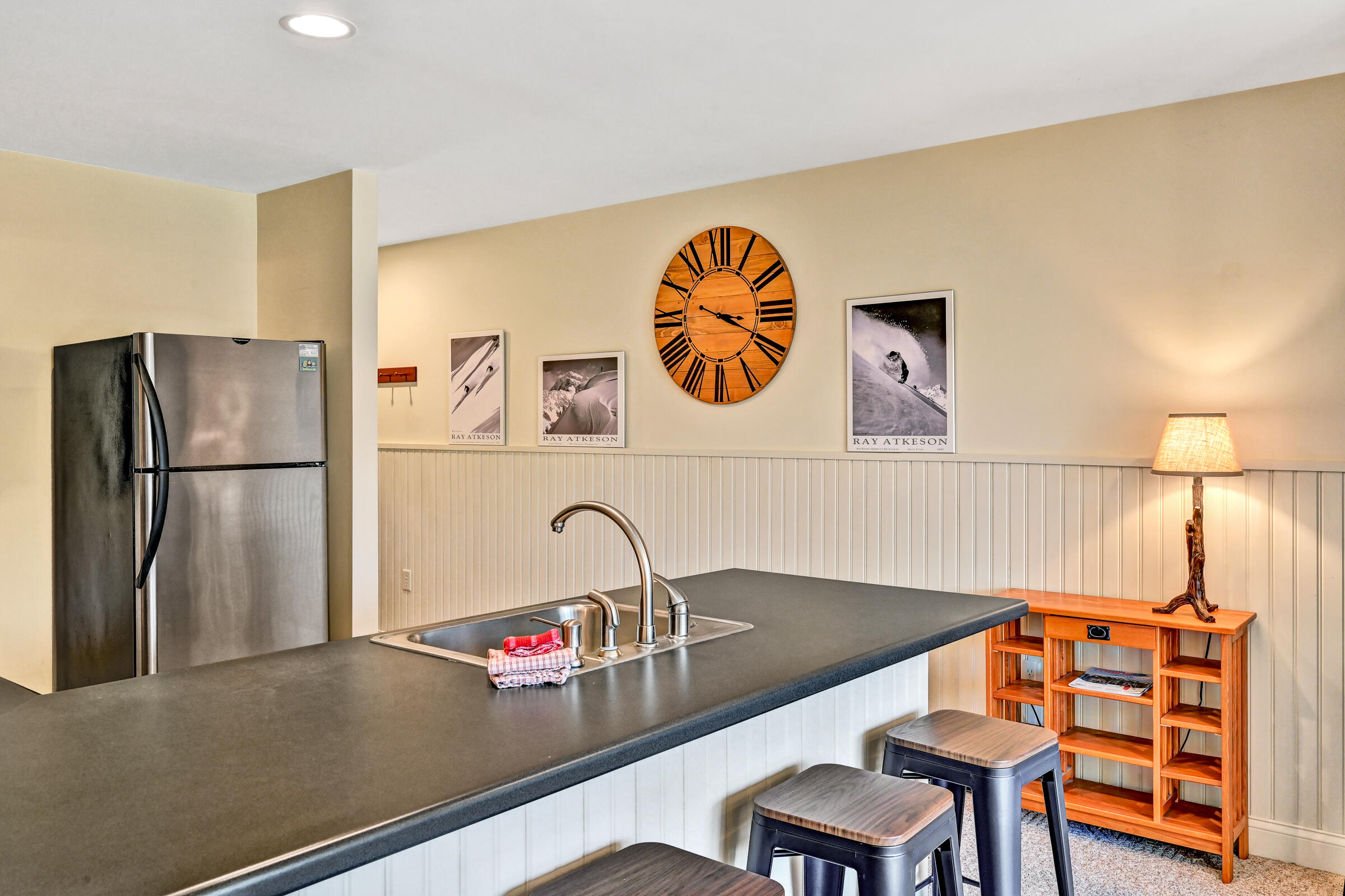 5003 Fall Line Drive, Unit B Carrabassett Valley, ME 04947 - Photo 16 of 29 109507gr-128