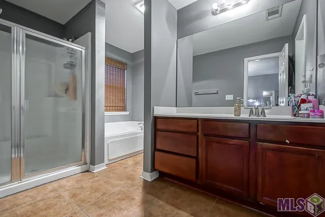 $345,000 | 39152 Cajun Bayou Avenue, Gonzales, LA 70737