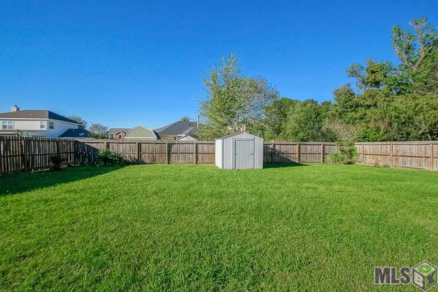 $345,000 | 39152 Cajun Bayou Avenue, Gonzales, LA 70737