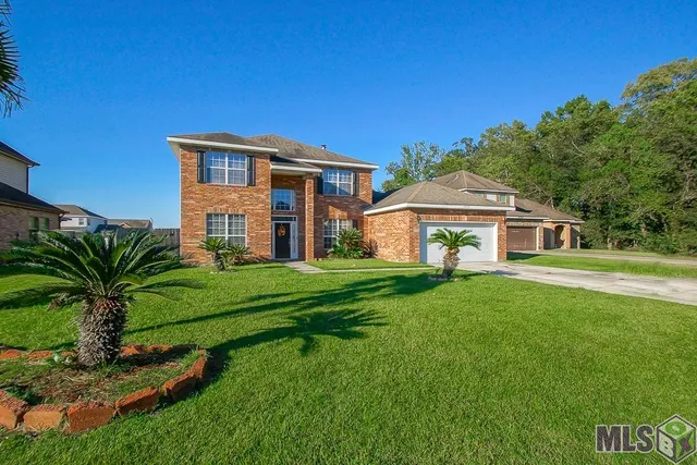 $330,000 | 39152 Cajun Bayou Avenue, Gonzales, LA 70737