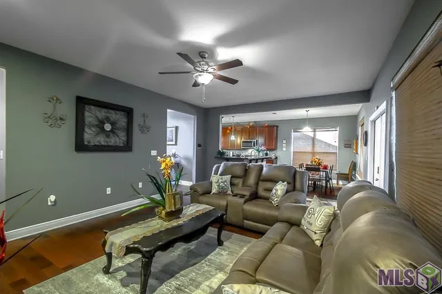 $345,000 | 39152 Cajun Bayou Avenue, Gonzales, LA 70737