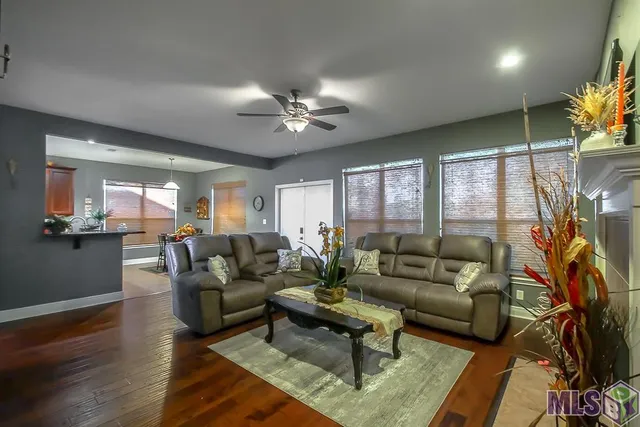 $345,000 | 39152 Cajun Bayou Avenue, Gonzales, LA 70737