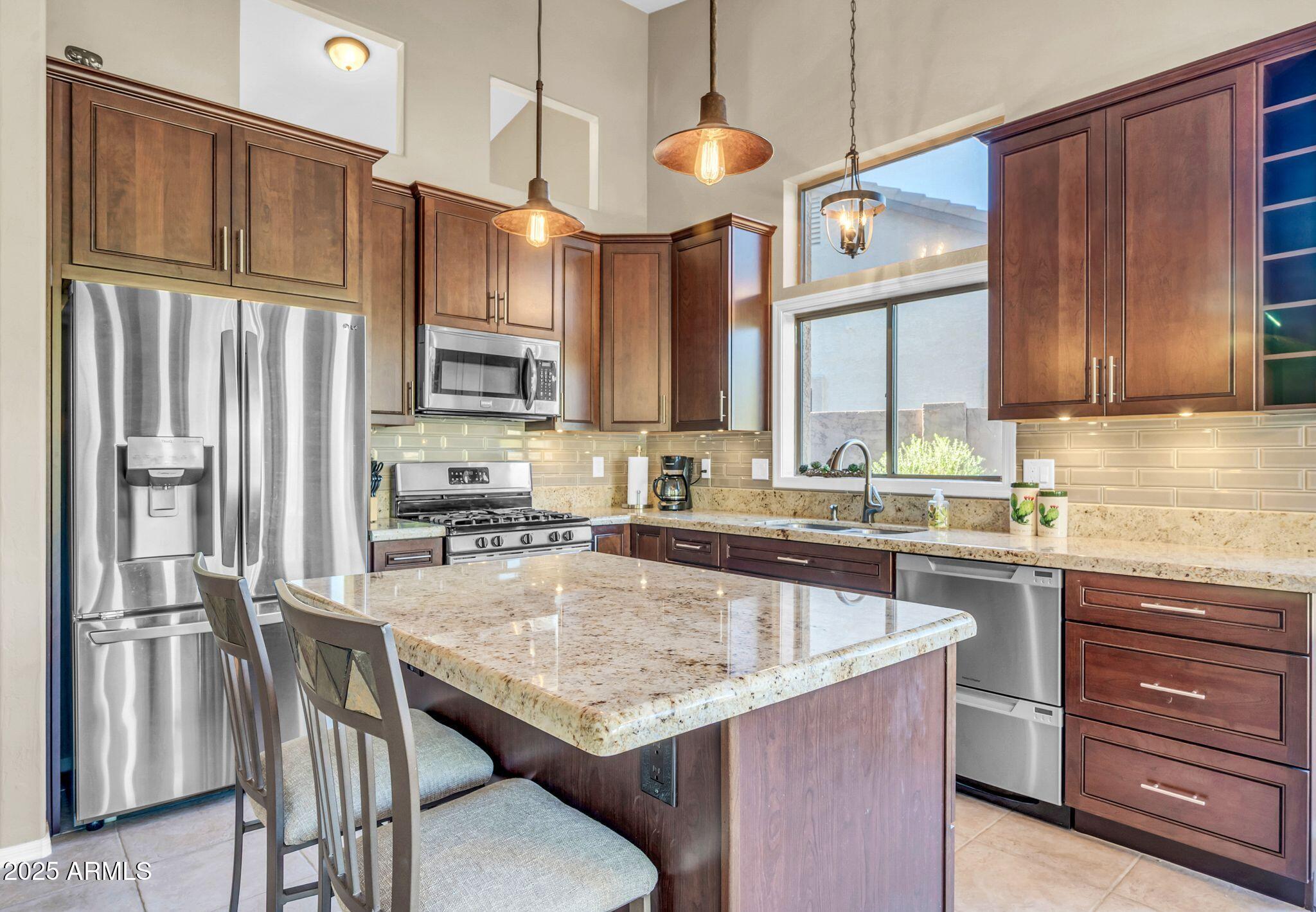 4265 North Starry Pass Mesa, AZ 85207 - Photo 7 of 40 4265 N Starry Pass-23