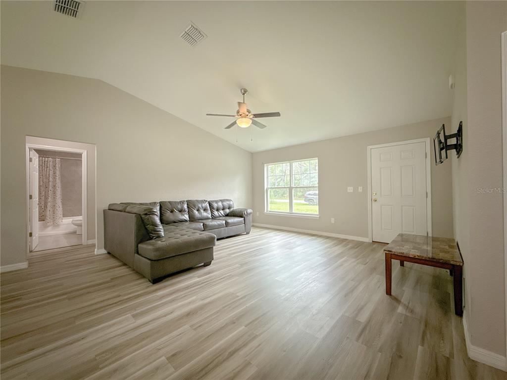 15434 Southwest 29th Terrace Road Ocala, FL 34473 - Photo 6 of 16