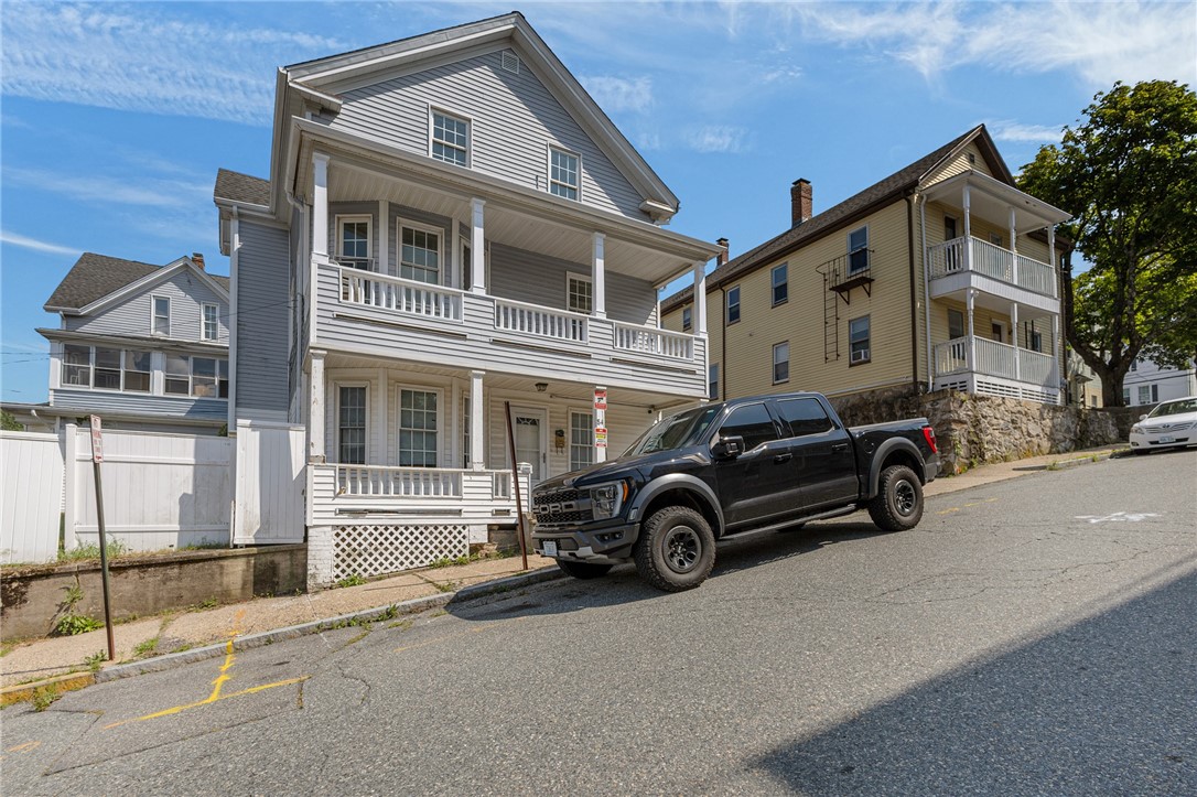 84 Spring Street Lincoln, RI 02838 - Photo 2 of 27