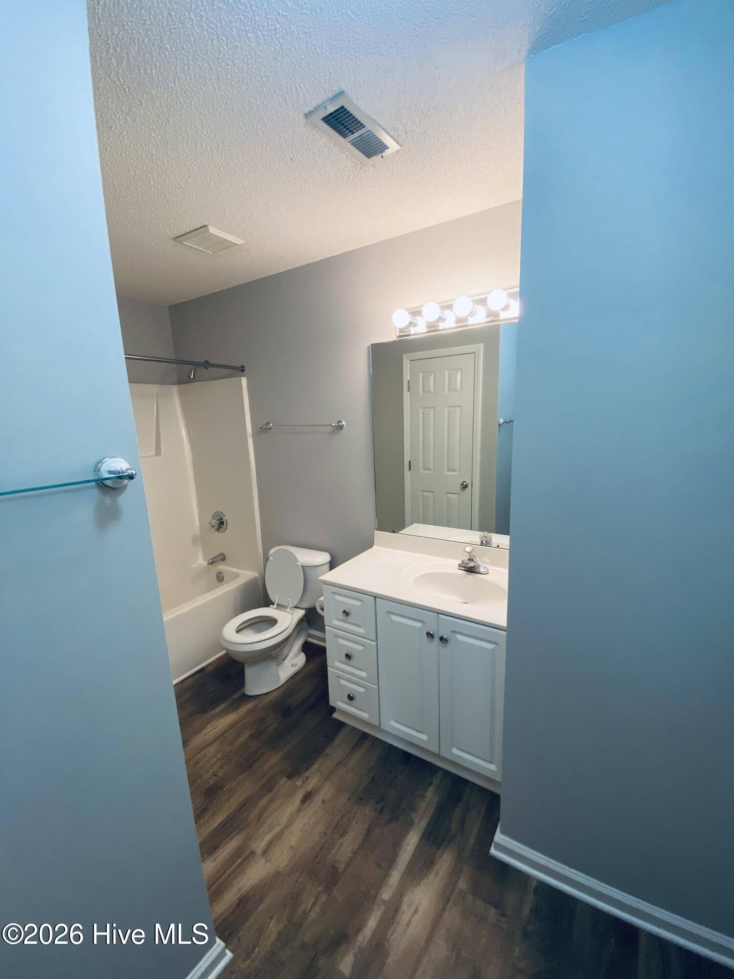 515 Spring Forest Road, Unit B Greenville, NC 27834 - Photo 8 of 12 7HALL BATH