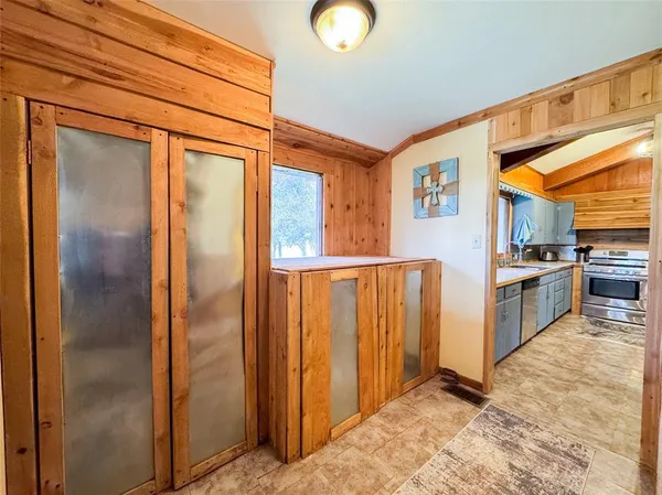 a view of a storage & utility room