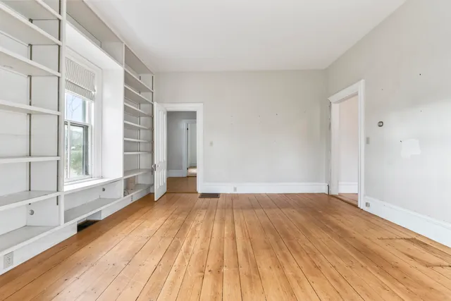 $349,900 | 27 Gardiner Street, Richmond, ME 04357