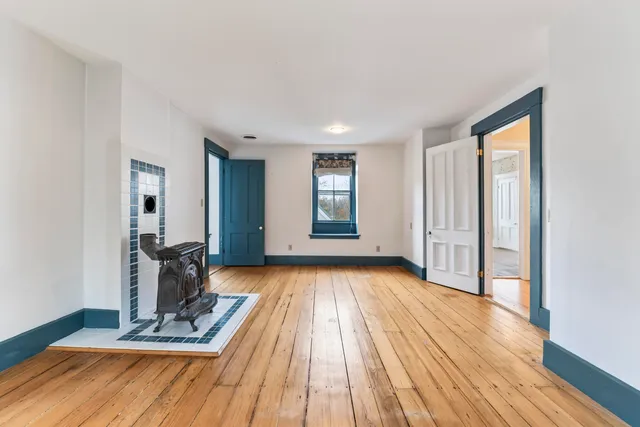 $349,900 | 27 Gardiner Street, Richmond, ME 04357