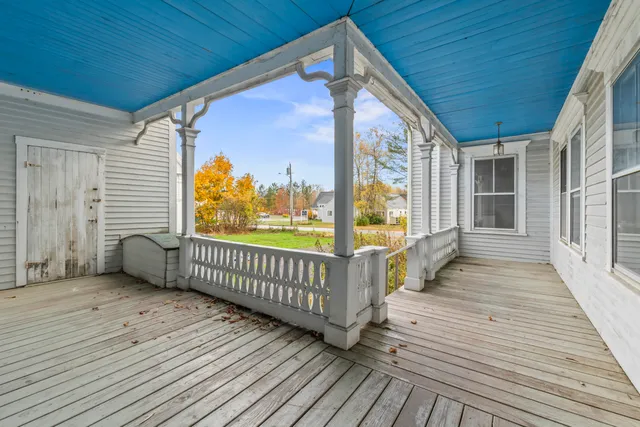 $349,900 | 27 Gardiner Street, Richmond, ME 04357