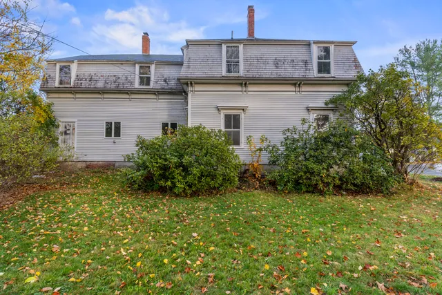 $349,900 | 27 Gardiner Street, Richmond, ME 04357