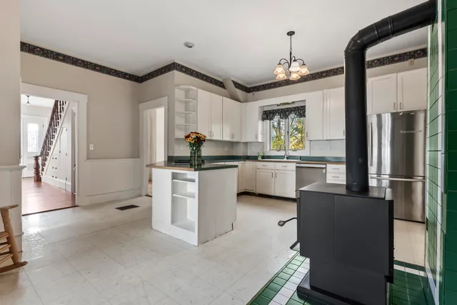 $349,900 | 27 Gardiner Street, Richmond, ME 04357