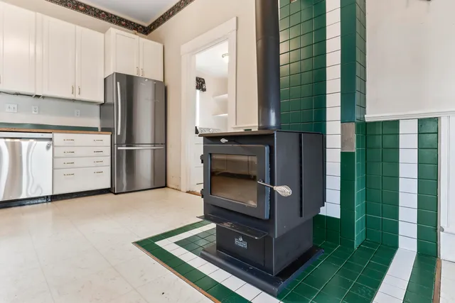 $349,900 | 27 Gardiner Street, Richmond, ME 04357