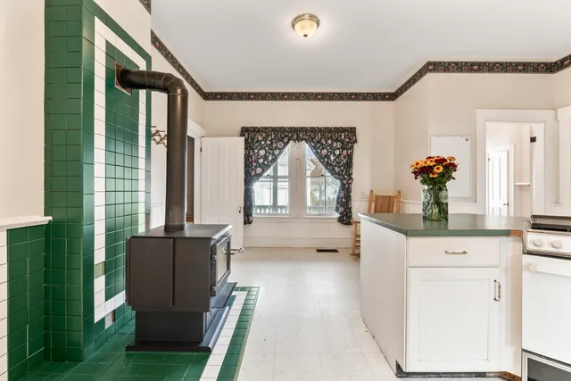 $349,900 | 27 Gardiner Street, Richmond, ME 04357