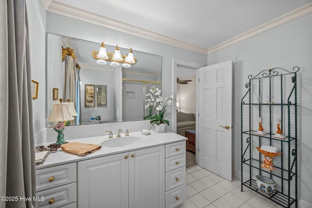 $925,000 | 623 White Horse Drive, Greenville, NC 27834