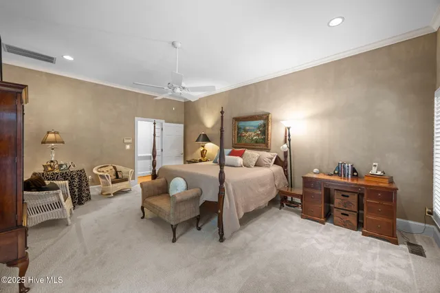 $925,000 | 623 White Horse Drive, Greenville, NC 27834