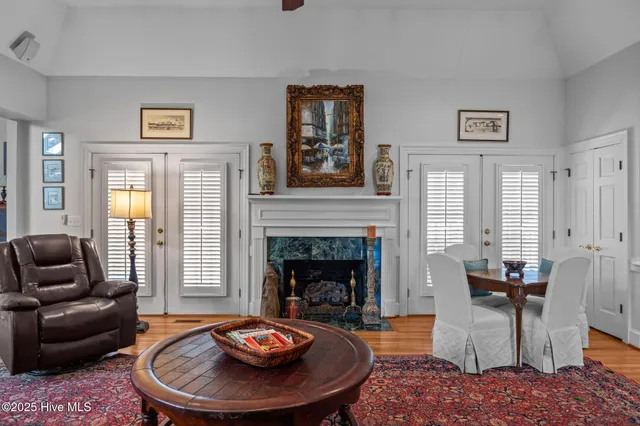 $925,000 | 623 White Horse Drive, Greenville, NC 27834