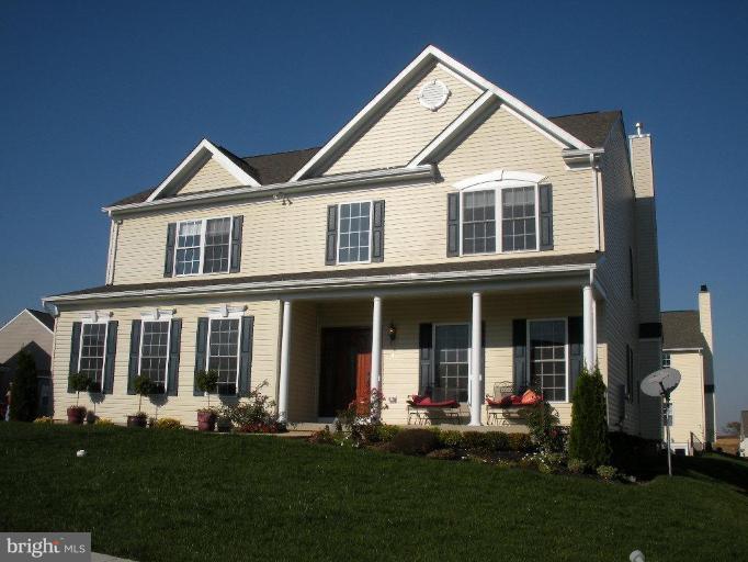 Exterior (Main)