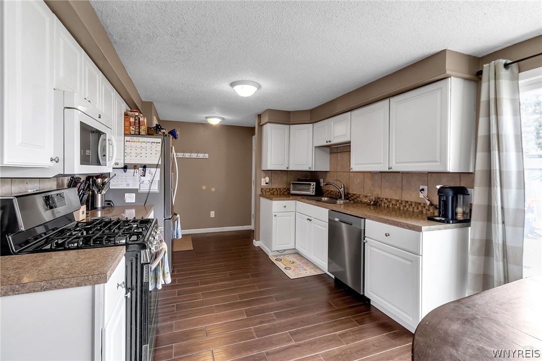 323 Rehm Road Cheektowaga, NY 14043 - Photo 12 of 45