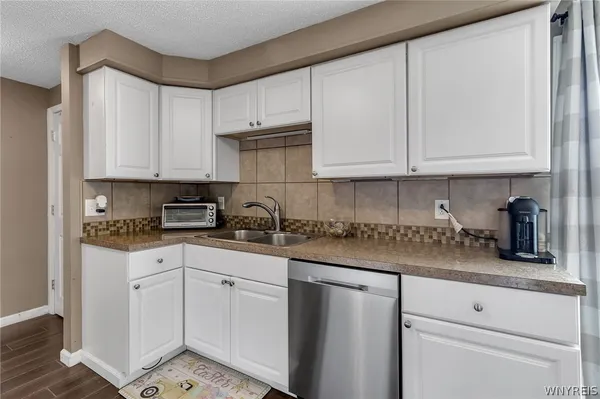 $299,990 | 323 Rehm Road, Cheektowaga, NY 14043