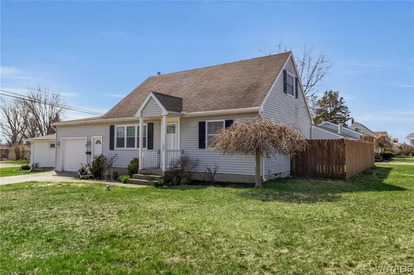 $299,990 | 323 Rehm Road, Cheektowaga, NY 14043