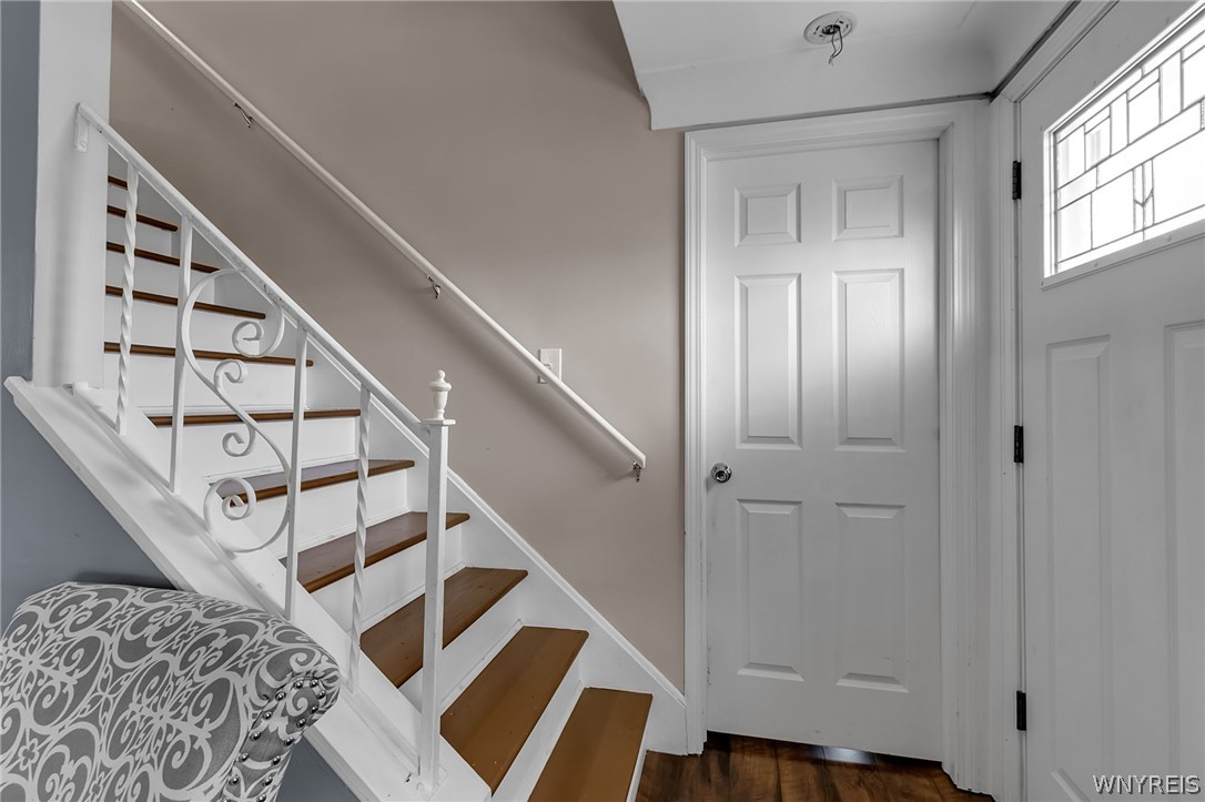 323 Rehm Road Cheektowaga, NY 14043 - Photo 31 of 45