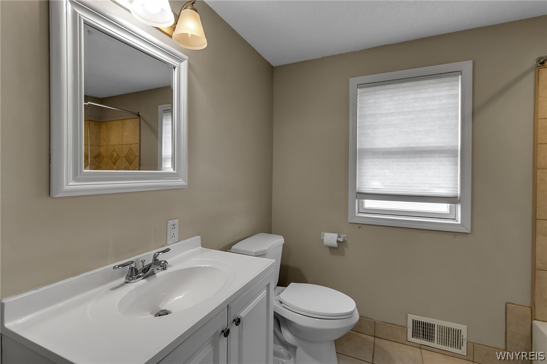 323 Rehm Road Cheektowaga, NY 14043 - Photo 40 of 45