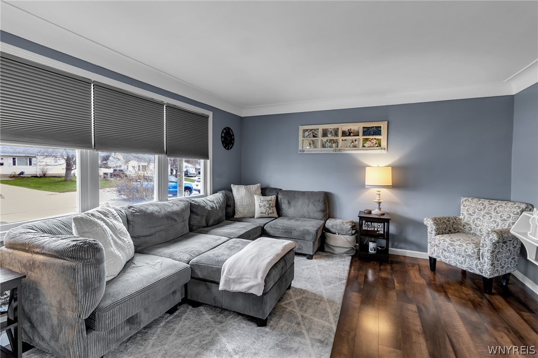 323 Rehm Road Cheektowaga, NY 14043 - Photo 8 of 45