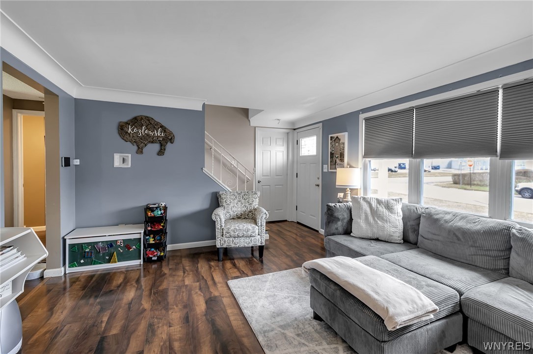 323 Rehm Road Cheektowaga, NY 14043 - Photo 10 of 45