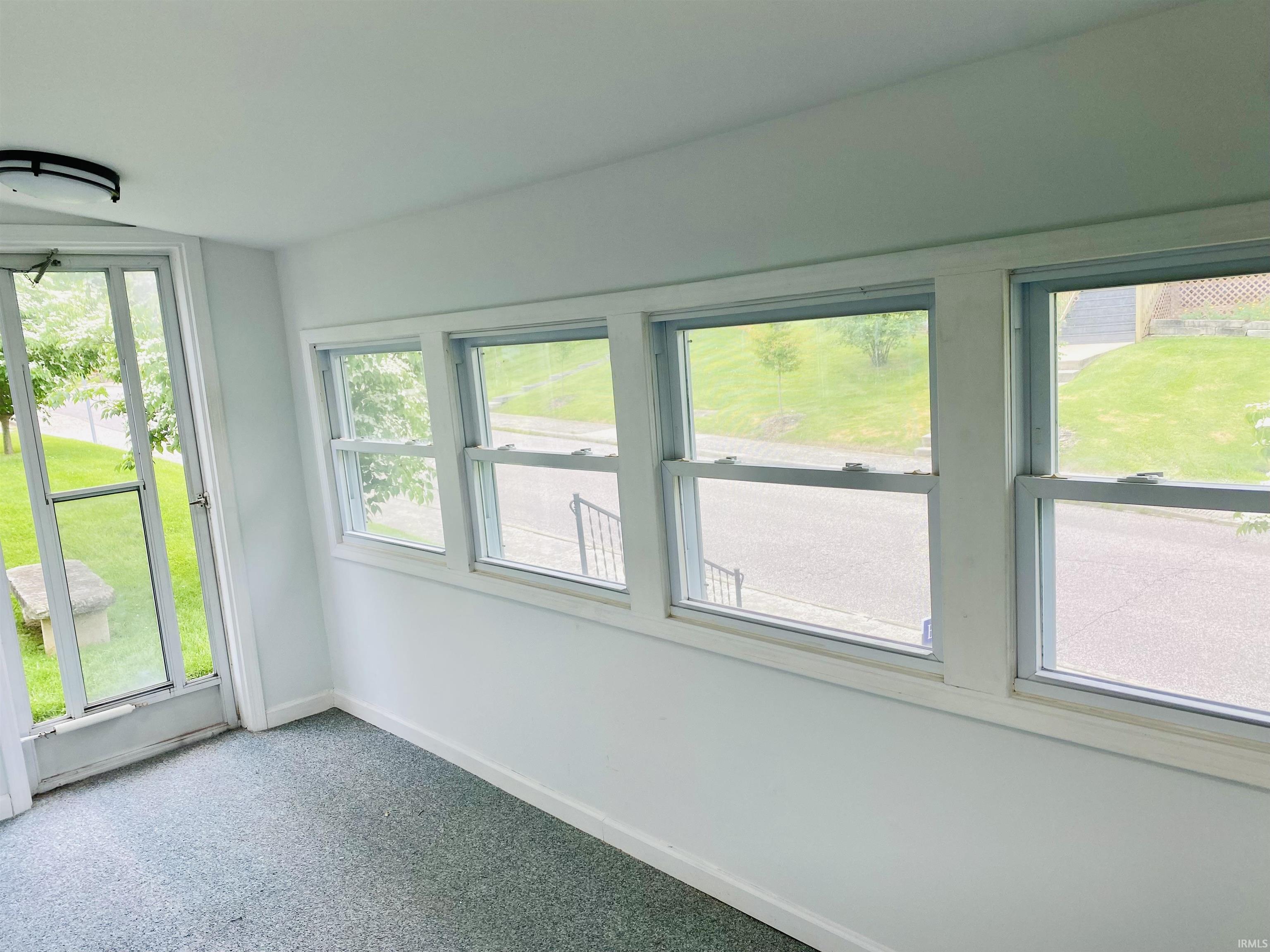 912 North Maple Street Bloomington, IN 47404 - Photo 15 of 24