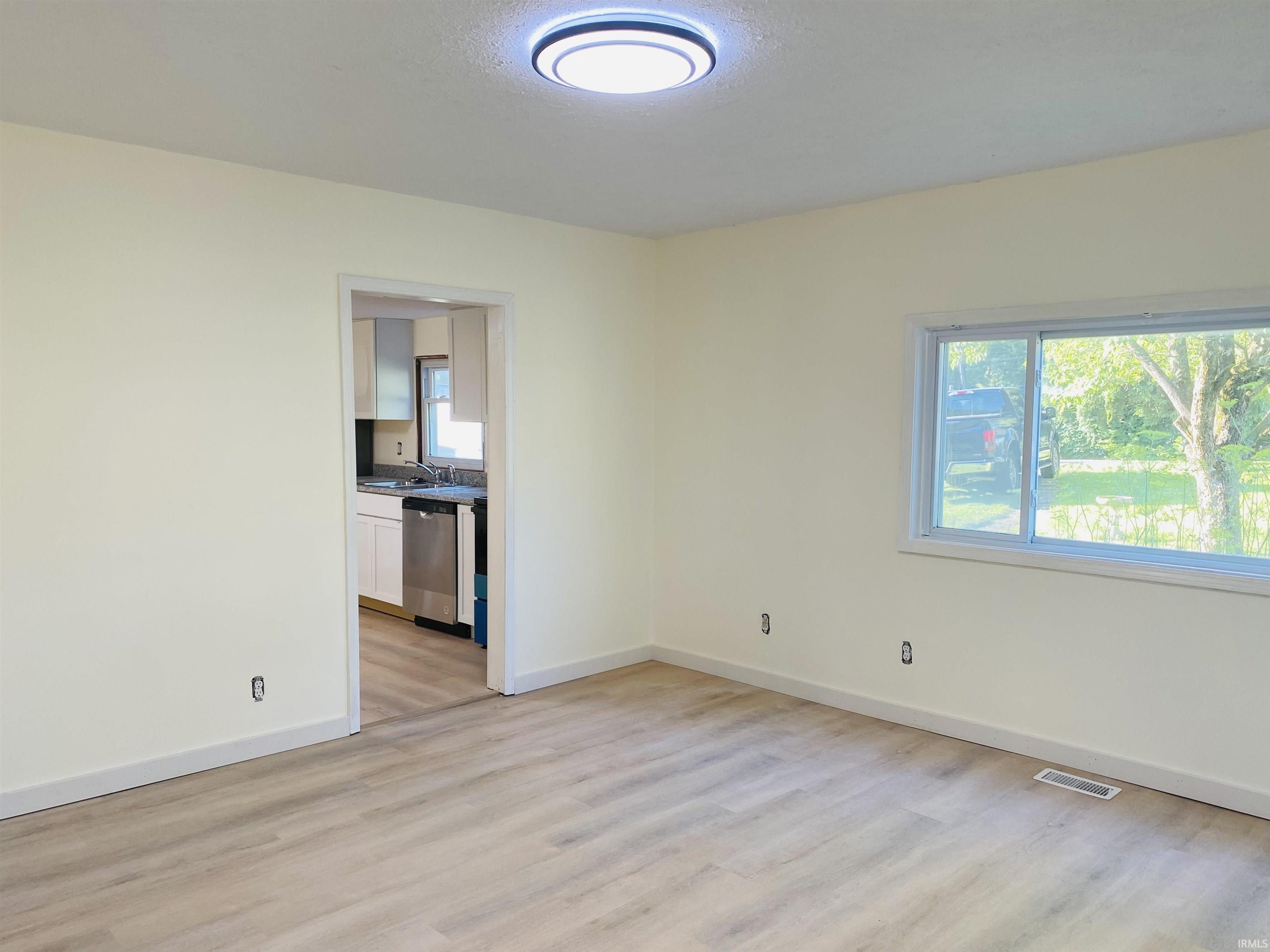 912 North Maple Street Bloomington, IN 47404 - Photo 18 of 24